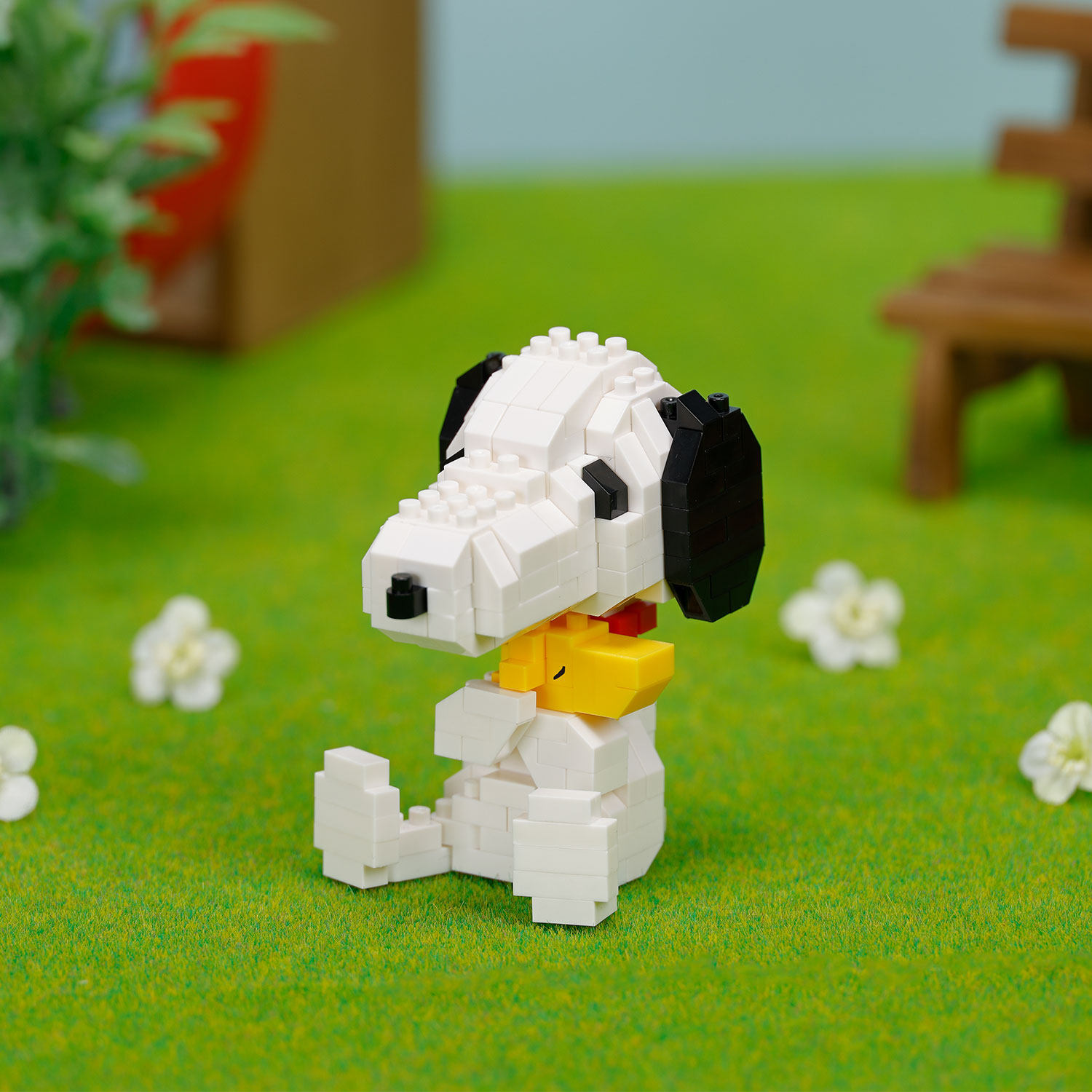Nanoblock Peanuts Series Joe C - Model Kit Toy review and price