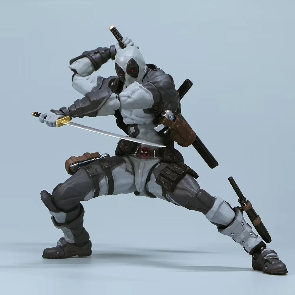 AMAZING YAMAGUCHI Deadpool 2.0 - Model Kit Batman review and price