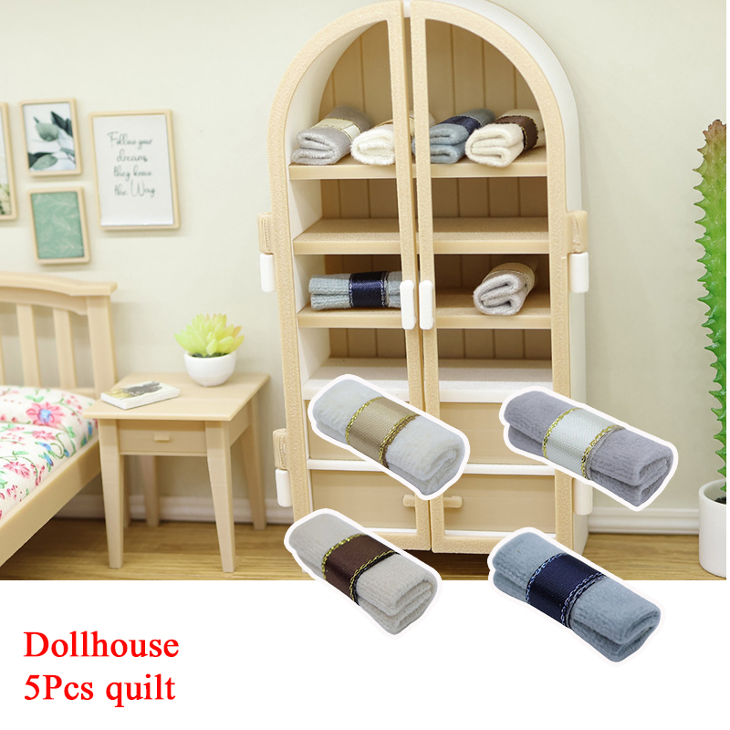 5Pcs 1/12 Dollhouse Mini Quilt - Model Kit Toy review and price